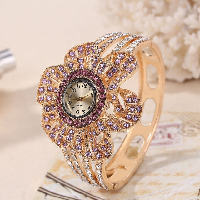 Wrist Watch Women Flower Shape Jewelry Bracelet Watches Crystal Ladies Quartz Clock