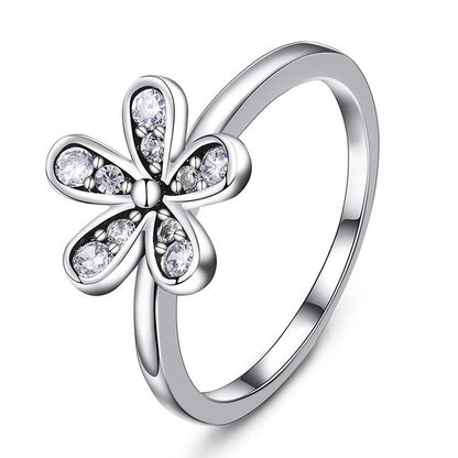 New Trendy Crystal Engagement Claws Design Hot Sale Rings For Women AAA White Zircon Cubic elegant rings Female Wedding jewerly