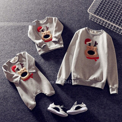 Family Look for Dad Mommy and Me 2020 Father Mother Daughter Christmas New Year Cotton Sweater Outfits Family Matching Clothes