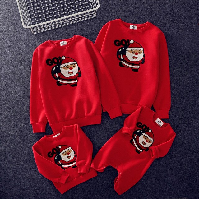 Family Look for Dad Mommy and Me 2020 Father Mother Daughter Christmas New Year Cotton Sweater Outfits Family Matching Clothes